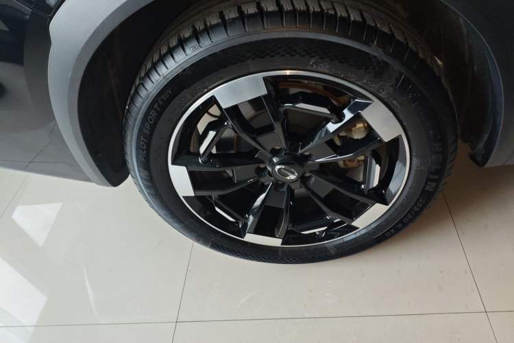 Used GAC Trumpchi ES9 2024 PHEV 143km Traveler Max Right Rear Wheel Hub