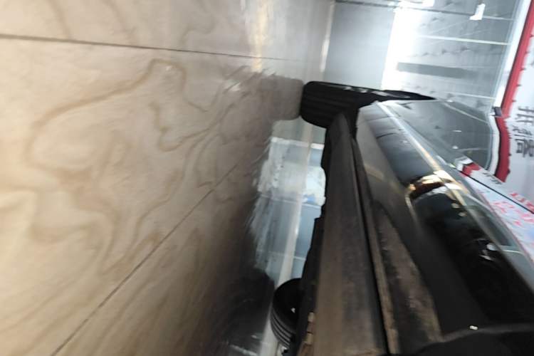 Used GAC Trumpchi ES9 2024 PHEV with 143 km Max Right Side Sill