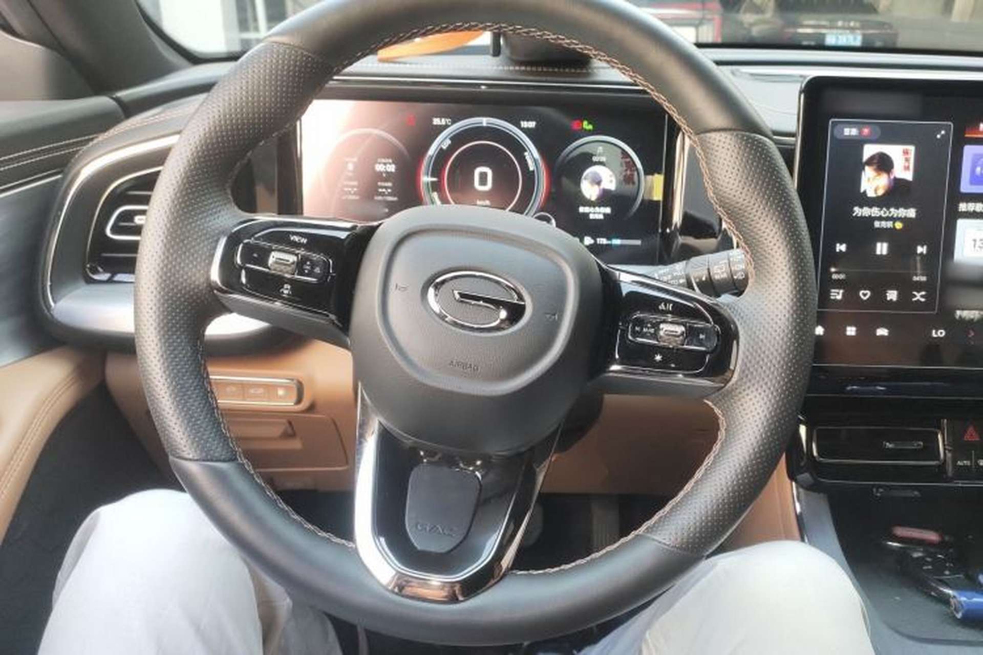 Used GAC Trumpchi ES9 2024 PHEV with 143 km Max Steering Wheel
