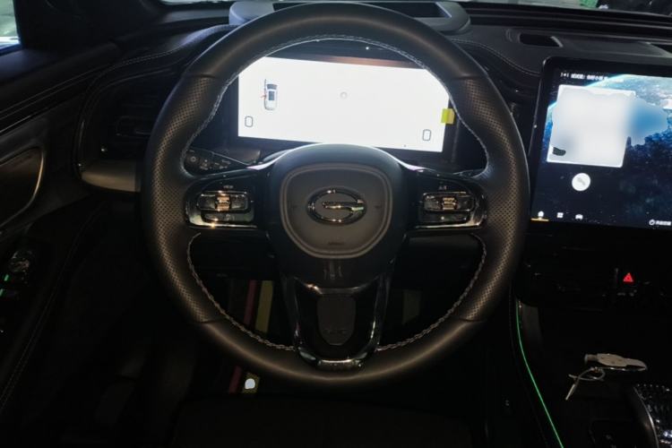 Used GAC Trumpchi ES9 2024 PHEV with 143 km Max Steering Wheel