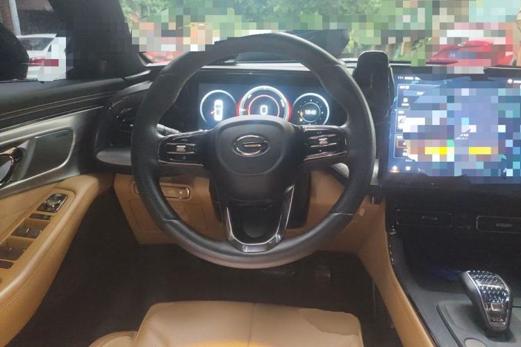 Used GAC Trumpchi ES9 2024 PHEV with 143 km Max Steering Wheel