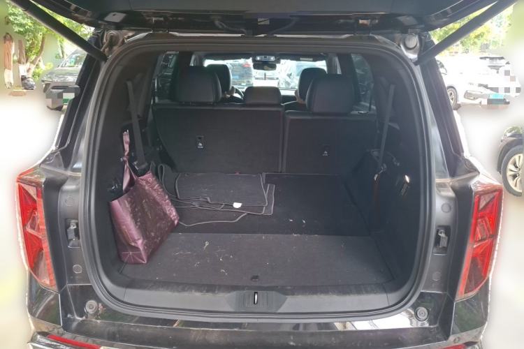 Used GAC Trumpchi ES9 2024 PHEV with 143 km Max Trunk
