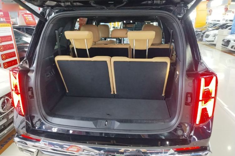 Used GAC Trumpchi ES9 2024 PHEV with 143 km Max Trunk