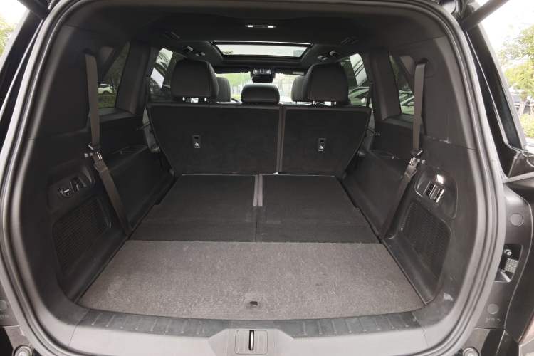 Used GAC Trumpchi ES9 2024 PHEV with 143 km Max Trunk