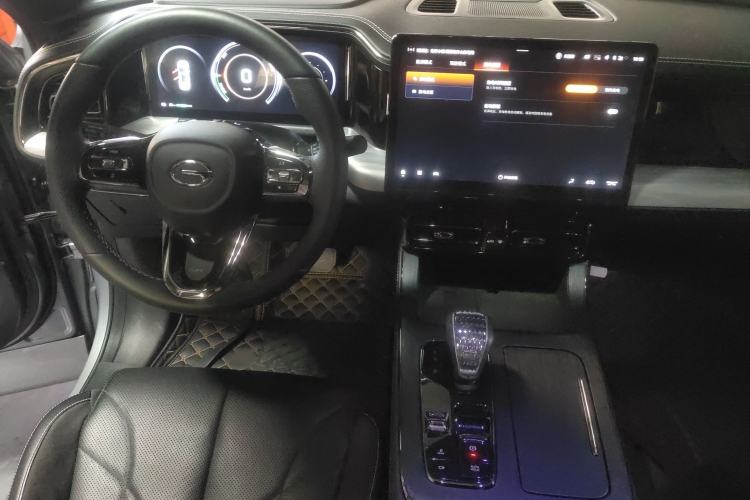 Used GAC Trumpchi ES9 2024 PHEV with 143 km Max Audio And AC Panel