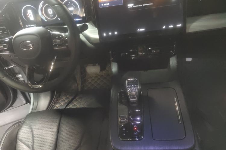 Used GAC Trumpchi ES9 2024 PHEV with 143 km Max Gear Lever