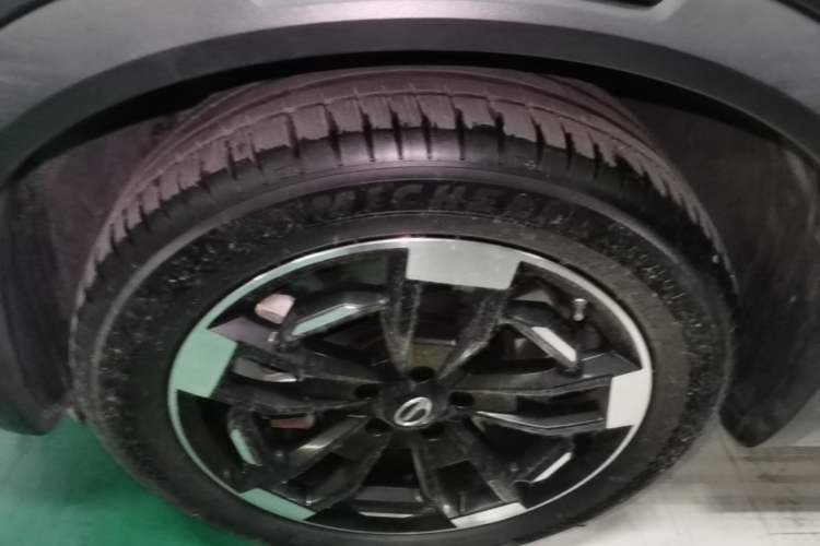 Used GAC Trumpchi ES9 2024 PHEV 143km Traveler Pro Left Front Wheel Hub