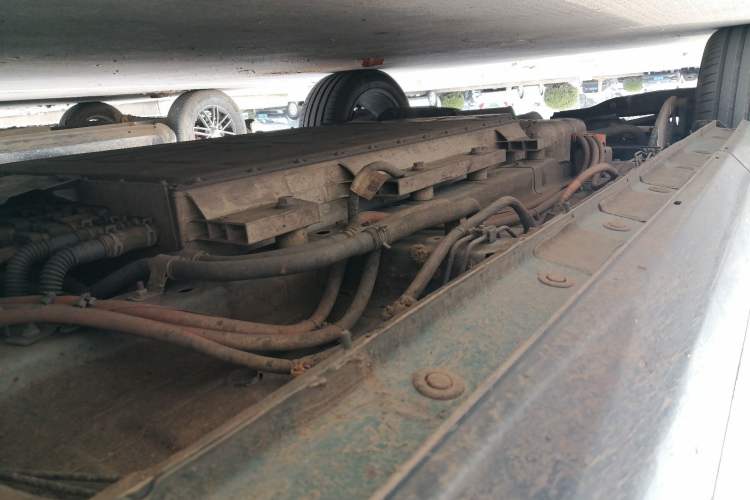 Used GAC Trumpchi ES9 2024 PHEV with 143 km Max Chassis Front Right