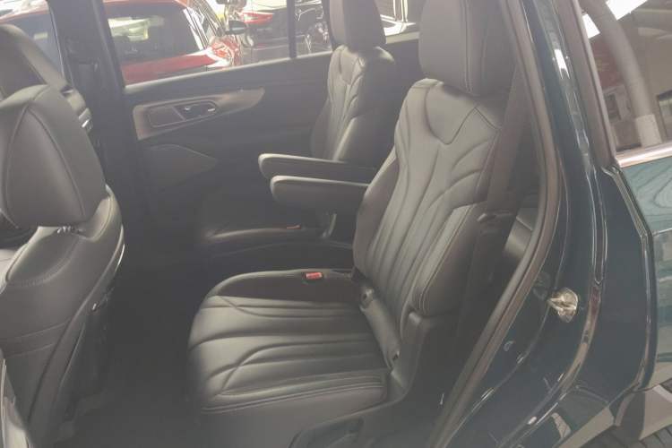 Used GAC Trumpchi ES9 2024 PHEV 143km Traveler Max Interior 4