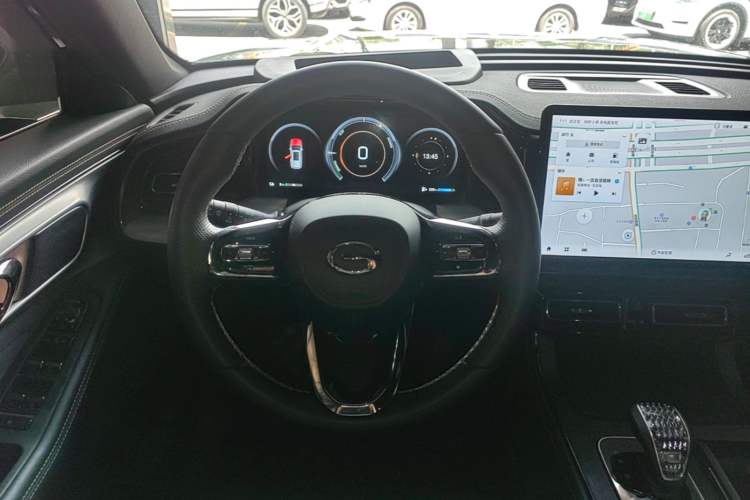 Used GAC Trumpchi ES9 2024 PHEV with 143 km Max Steering Wheel