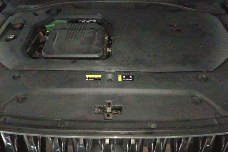 Used GAC Trumpchi ES9 2024 PHEV 143km Pro Engine Bay