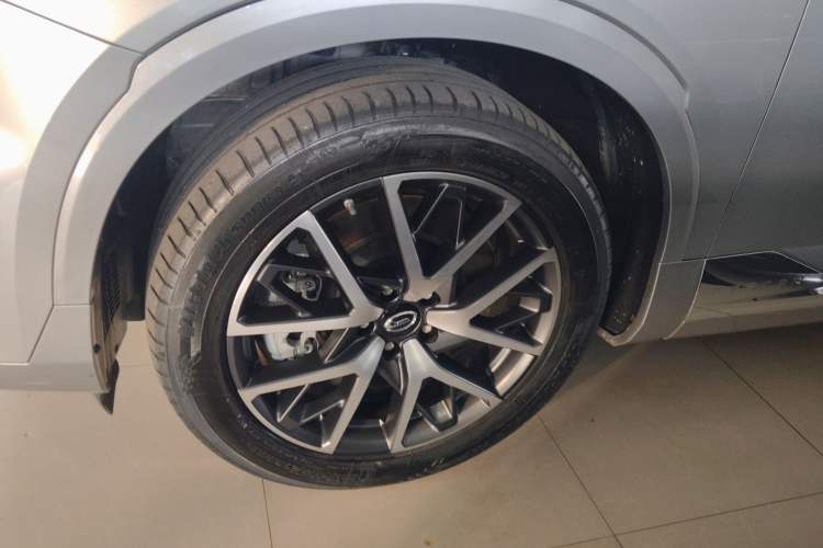 Used GAC Trumpchi ES9 2024 PHEV 143km Pro Left Front Wheel Hub