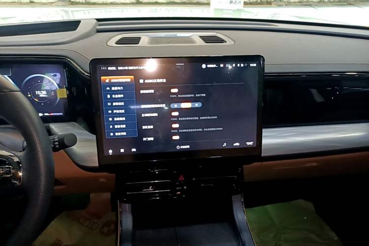 Used GAC Trumpchi ES9 2024 PHEV 143km Traveler Max Audio And AC Panel