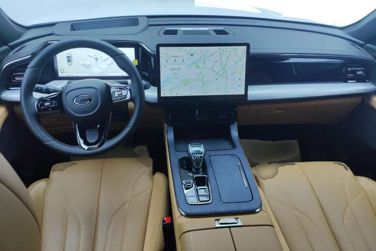 Used GAC Trumpchi ES9 2024 PHEV 143km Traveler Max Center Console