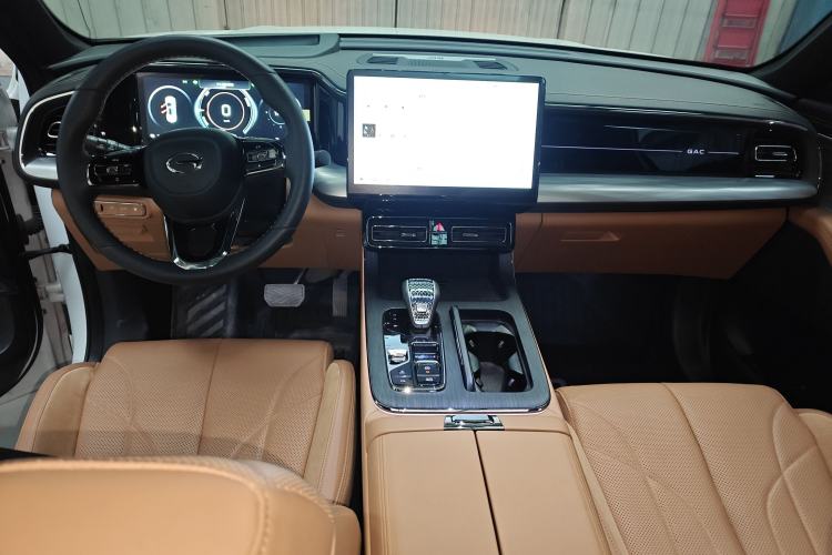 Used GAC Trumpchi ES9 2024 PHEV 143km Traveler Max Center Console