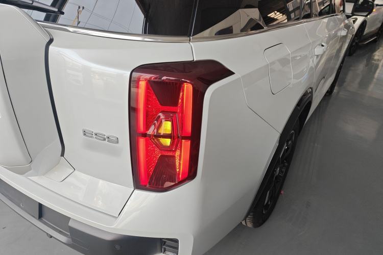Used GAC Trumpchi ES9 2024 PHEV 143km Traveler Max Exterior 3