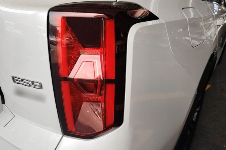 Used GAC Trumpchi ES9 2024 PHEV 143km Traveler Max Exterior 3