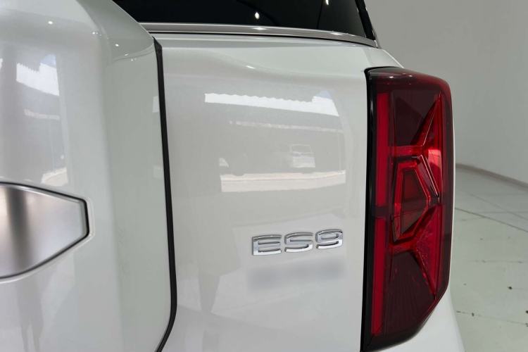 Used GAC Trumpchi ES9 2024 PHEV 143km Traveler Max Exterior 4