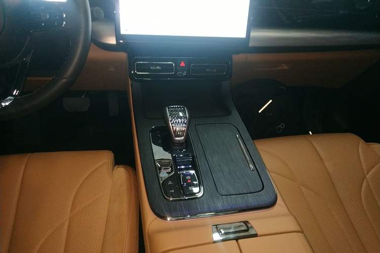 Used GAC Trumpchi ES9 2024 PHEV 143km Traveler Max Gear Lever