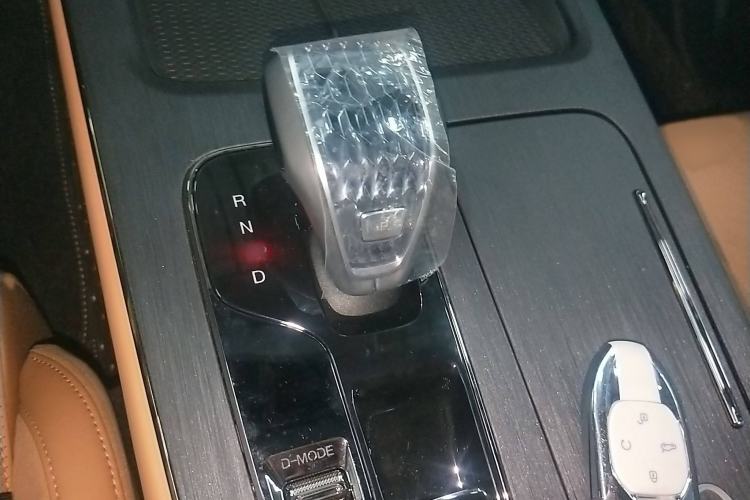 Used GAC Trumpchi ES9 2024 PHEV with 143 km Max Gear Lever