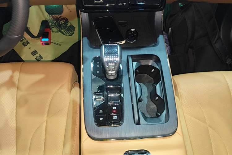 Used GAC Trumpchi ES9 2024 PHEV 143km Traveler Max Gear Lever