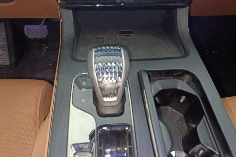 Used GAC Trumpchi ES9 2024 PHEV 143km Traveler Max Gear Lever