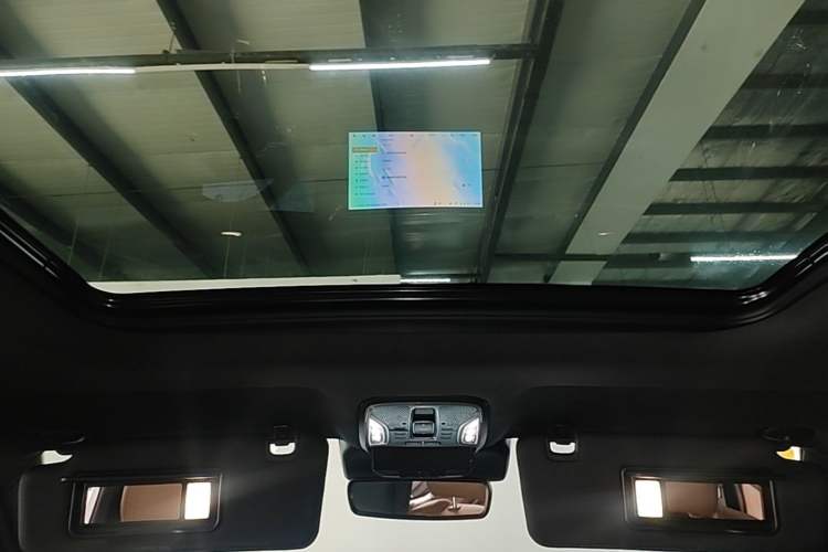 Used GAC Trumpchi ES9 2024 PHEV with 143 km Max Headliner