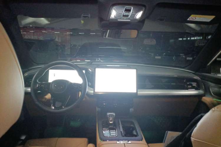 Used GAC Trumpchi ES9 2024 PHEV 143km Traveler Max Interior 2