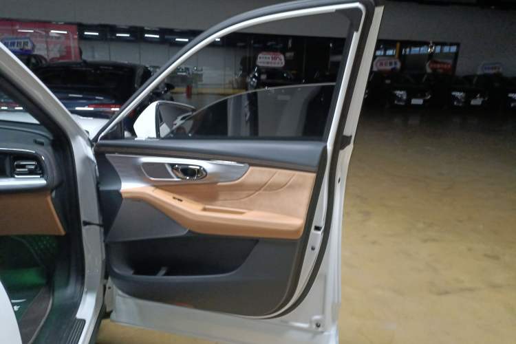 Used GAC Trumpchi ES9 2024 PHEV 143km Traveler Max Interior 5