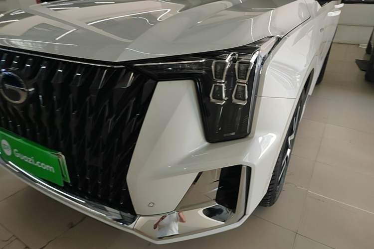 Used GAC Trumpchi ES9 2024 PHEV with 143 km Max Left Front Headlight