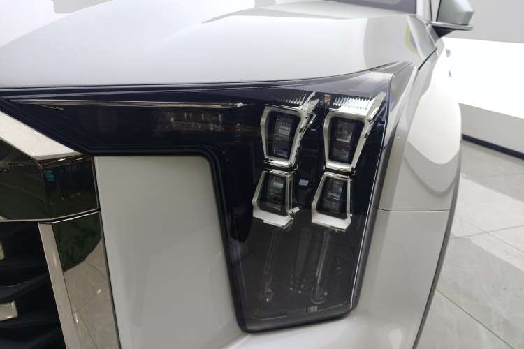 Used GAC Trumpchi ES9 2024 PHEV 143km Traveler Max Left Front Headlight