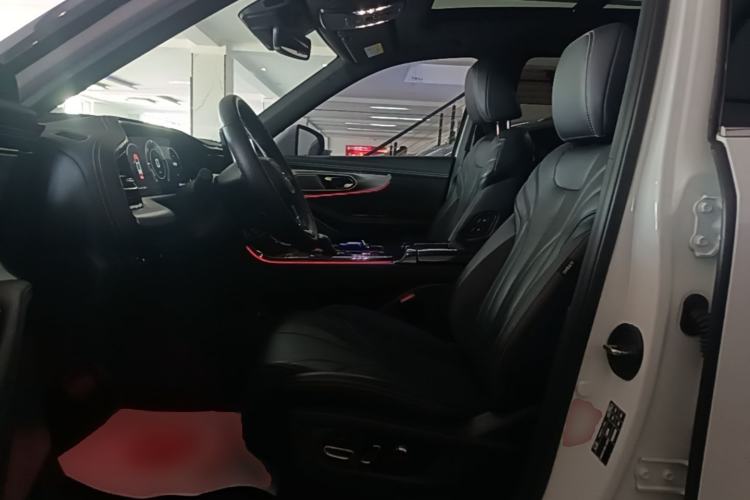 Used GAC Trumpchi ES9 2024 PHEV with 143 km Max Left Front Seat