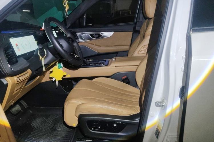 Used GAC Trumpchi ES9 2024 PHEV with 143 km Max Left Front Seat
