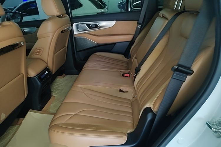 Used GAC Trumpchi ES9 2024 PHEV with 143 km Max Left Rear Seat