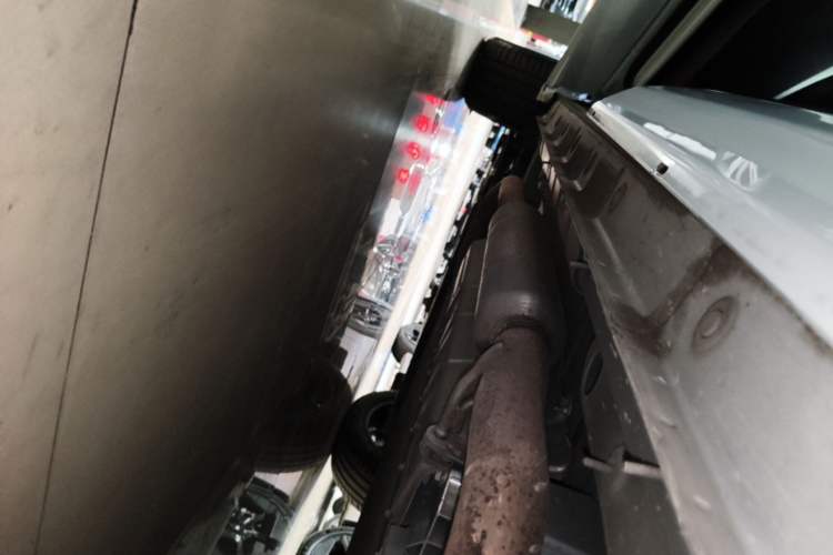 Used GAC Trumpchi ES9 2024 PHEV with 143 km Max Left Side Sill