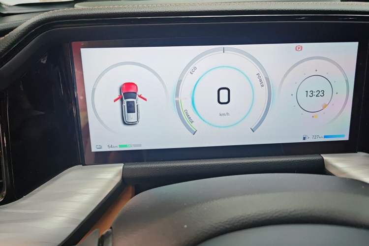 Used GAC Trumpchi ES9 2024 PHEV with 143 km Max Odometer Close Up