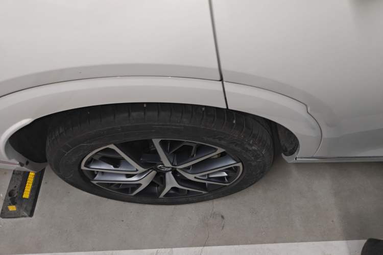 Used GAC Trumpchi ES9 2024 PHEV 143km Pro Right Rear Wheel Hub
