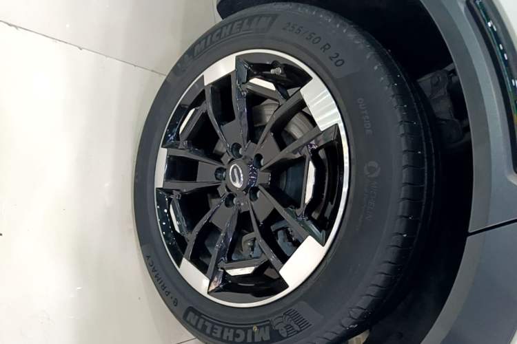 Used GAC Trumpchi ES9 2024 PHEV 143km Traveler Max Right Rear Wheel Hub