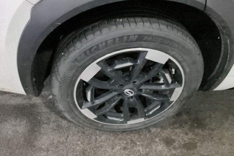 Used GAC Trumpchi ES9 2024 PHEV 143km Traveler Max Right Rear Wheel Hub