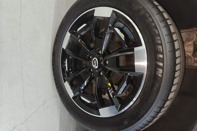 Used GAC Trumpchi ES9 2024 PHEV 143km Traveler Max Right Rear Wheel Hub