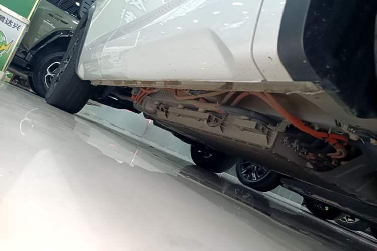 Used GAC Trumpchi ES9 2024 PHEV 143km Traveler Max Right Side Sill