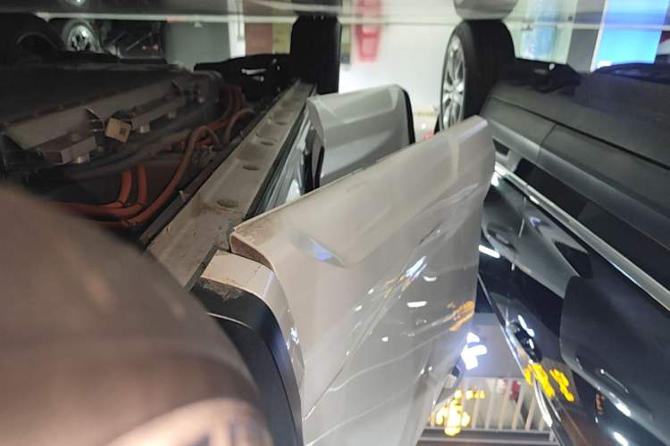 Used GAC Trumpchi ES9 2024 PHEV 143km Traveler Max Right Side Sill