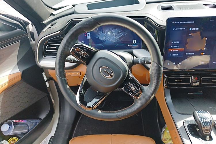 Used GAC Trumpchi ES9 2024 PHEV with 143 km Max Steering Wheel