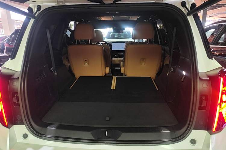 Used GAC Trumpchi ES9 2024 PHEV 143km Traveler Max Trunk