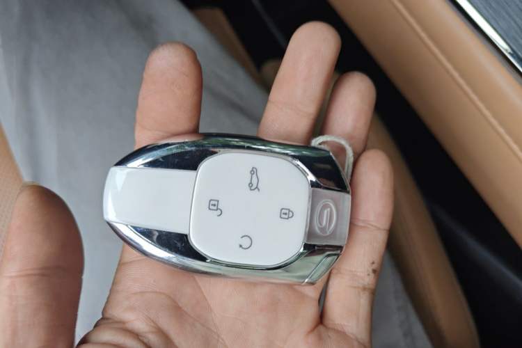 Used GAC Trumpchi ES9 2024 PHEV 143km Traveler Max Vehicle Key