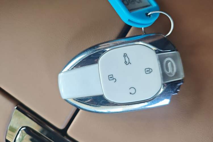 Used GAC Trumpchi ES9 2024 PHEV 143km Traveler Max Vehicle Key