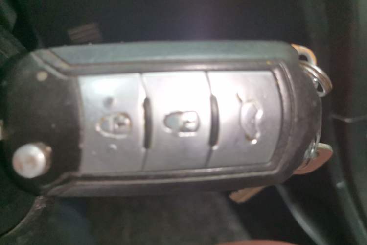 Used GAC Trumpchi GA3 2013 1.6L Manual Elite Edition Vehicle Key
