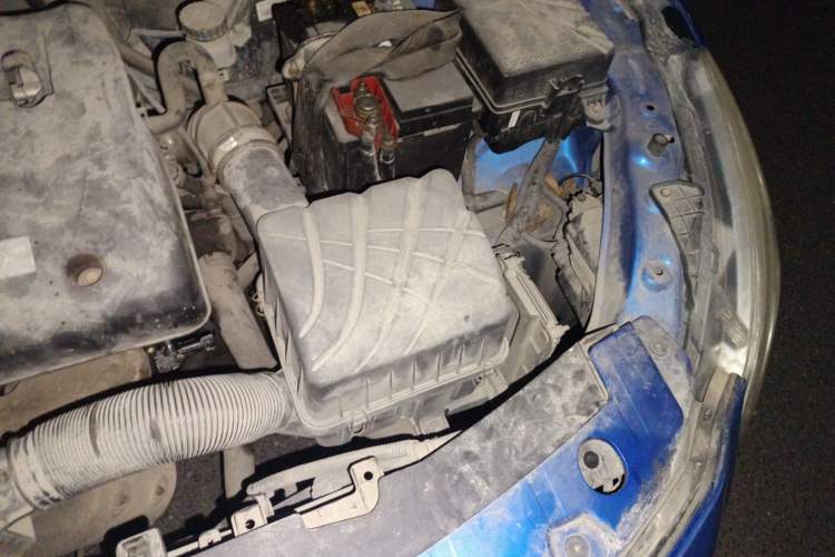 Used GAC Trumpchi GA3 2013 1.6L Manual Elite Edition Engine Bay Left