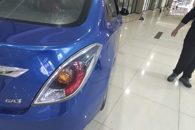 Used GAC Trumpchi GA3 2013 1.6L Automatic Elite ESP Edition Exterior 3