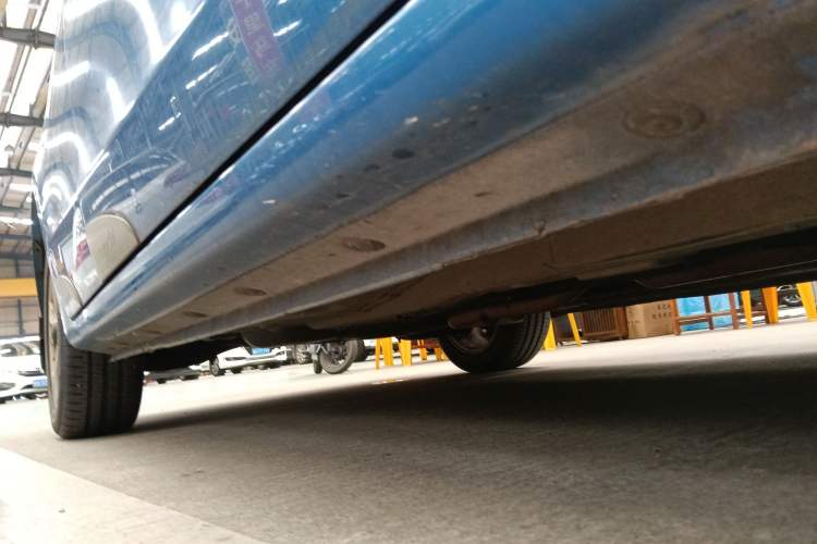 Used GAC Trumpchi GA3 2013 1.6L Automatic Luxury ESP Version Right Side Sill